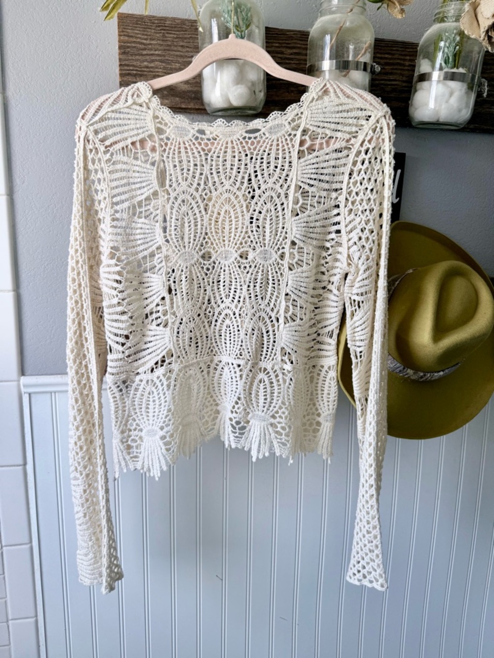 Rebellion Cream Crochet Openwork Top with Lace Detail - Picture 6 of 6